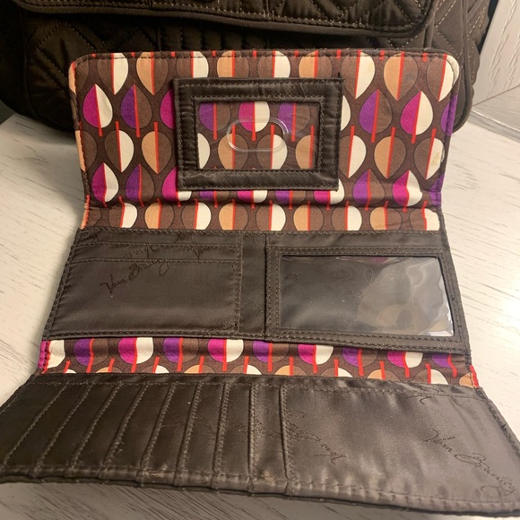 Vera Bradley Quilted Purse with Matching Wallet!!! Perfect Condition!! - Picture 8 of 12